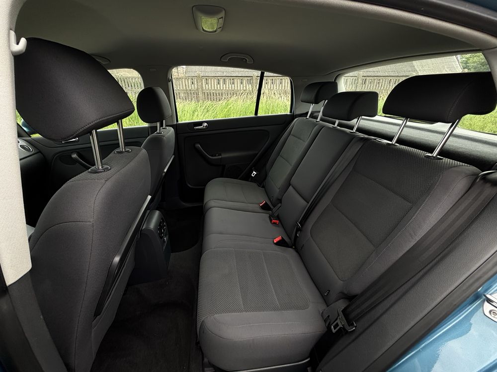 Volkswagen Golf V Plus 1.6 Benzyna ! Po Opłatach !