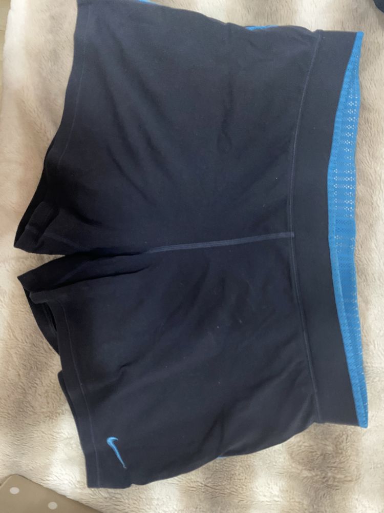 Calcao M /L nike mulher