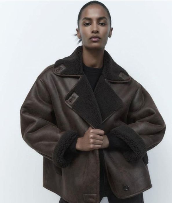 Дублянка ZARA шоколадного кольору