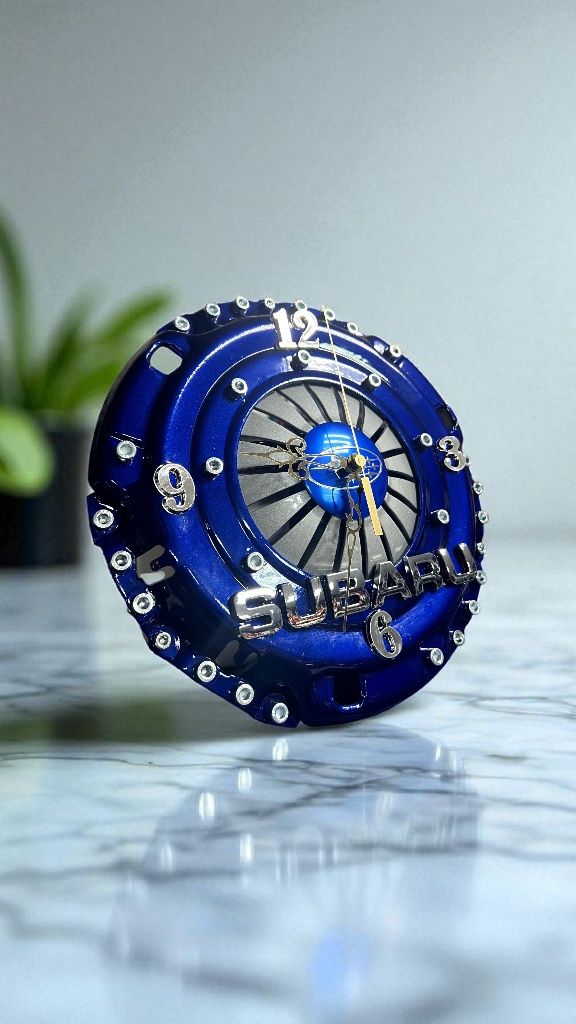 Годинник SUBARU з корзини счеплення