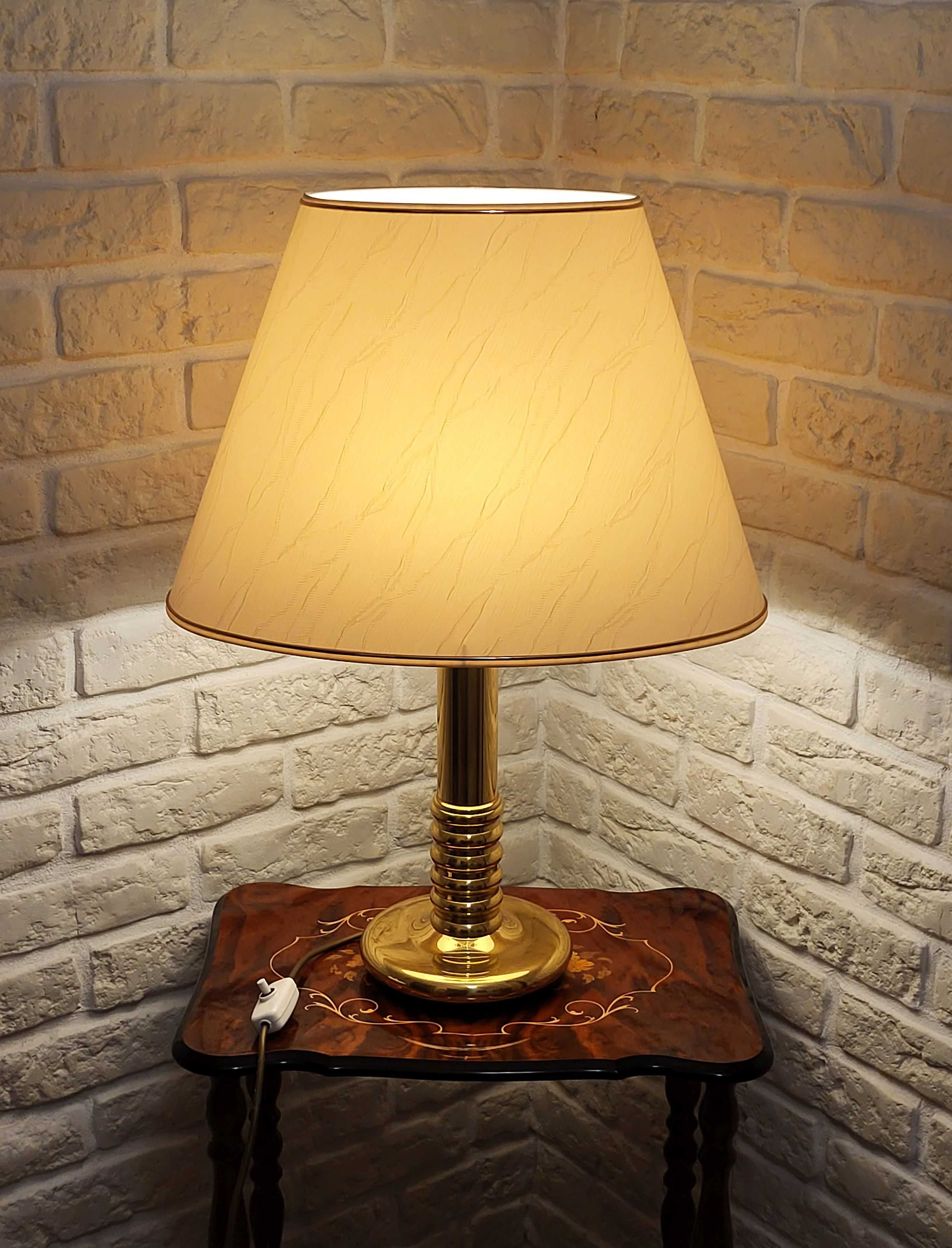 Lampa stołowa na stalowej podstawie z abażurem kolor ecru vintage