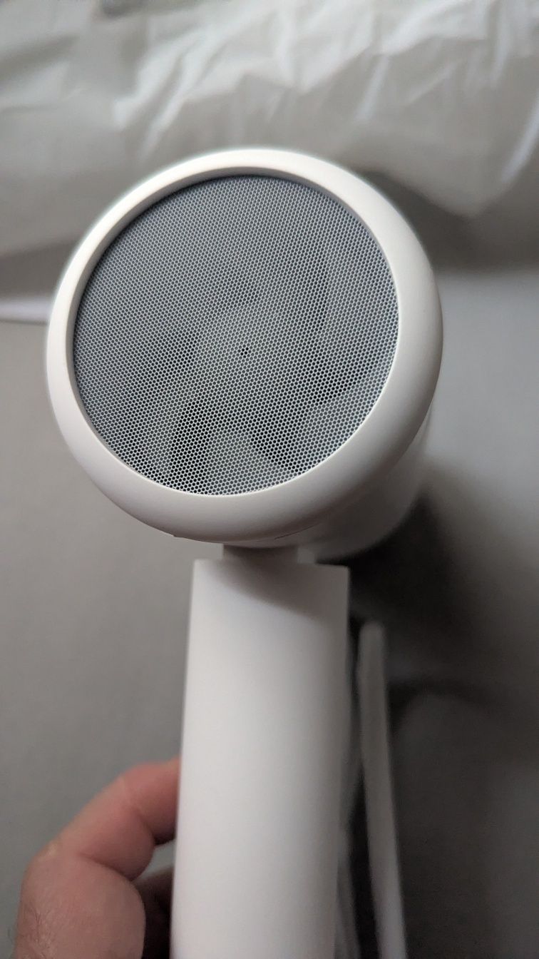 Фен xiaomi компактный и мощный