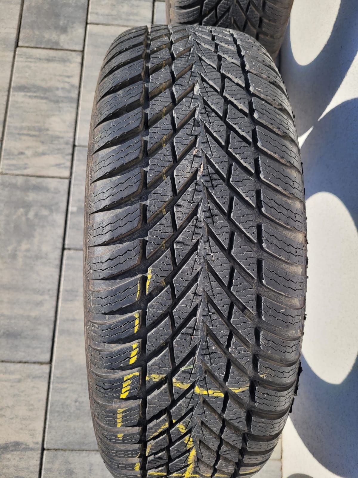 Nokian Snowproof 2 195/65 R15 91T – używane 1 sezon – 2024
