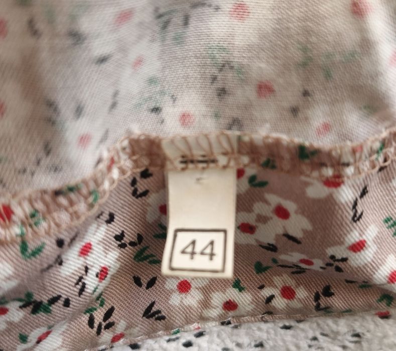 Гарна сукня в хорошій якості