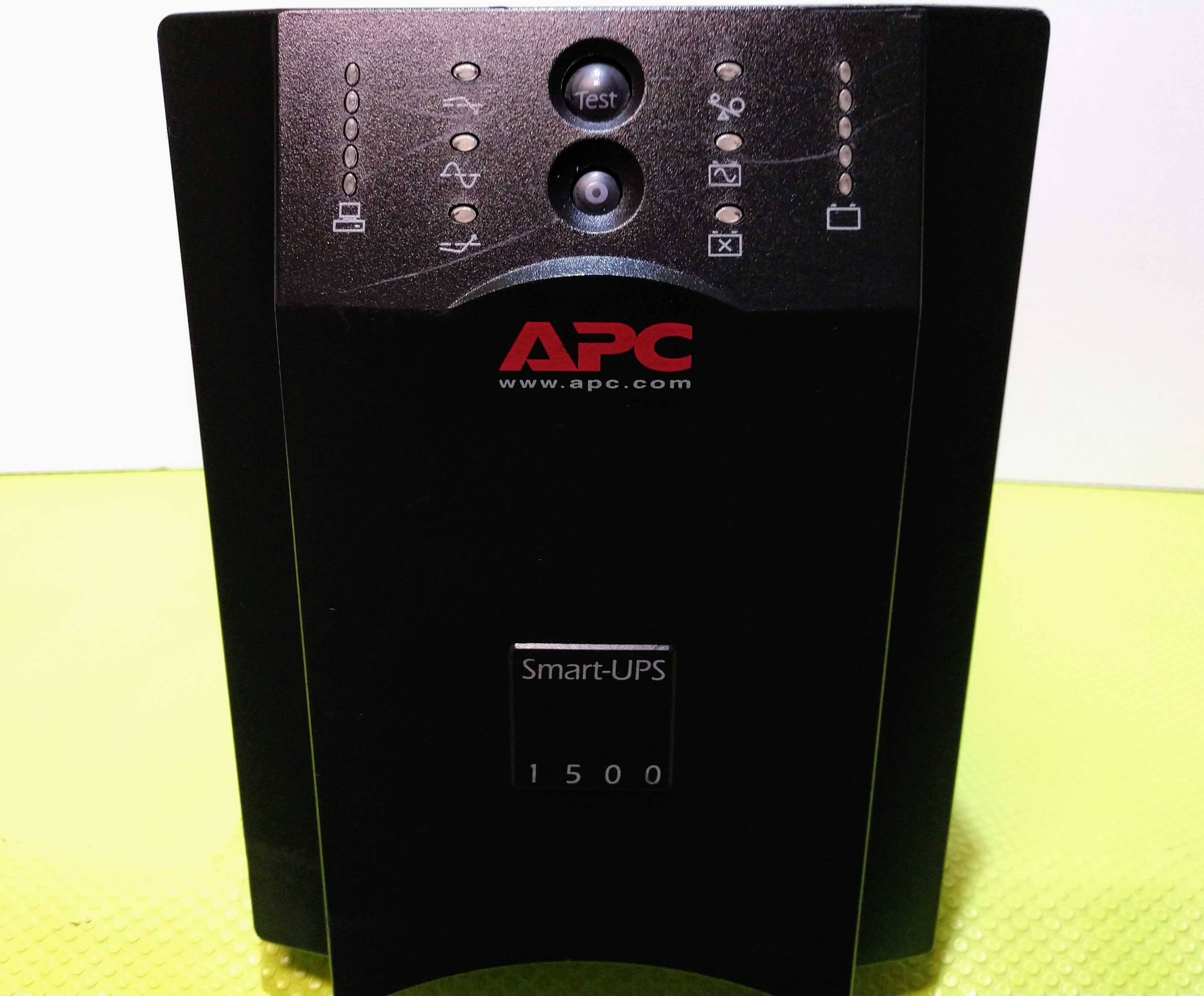 Источник бесперебойного питания (ИБП) APC Smart-UPS 1500VA (SUA1500I)
