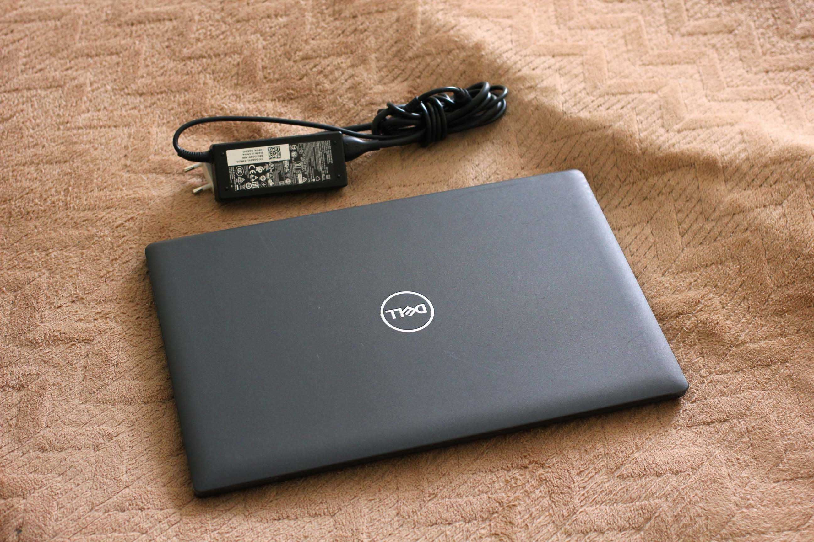 Ноутбук DELL 3520/2022г/i5-1135G7/Видео 4GB/32GB/SSD512/АКБ6ч/15HD