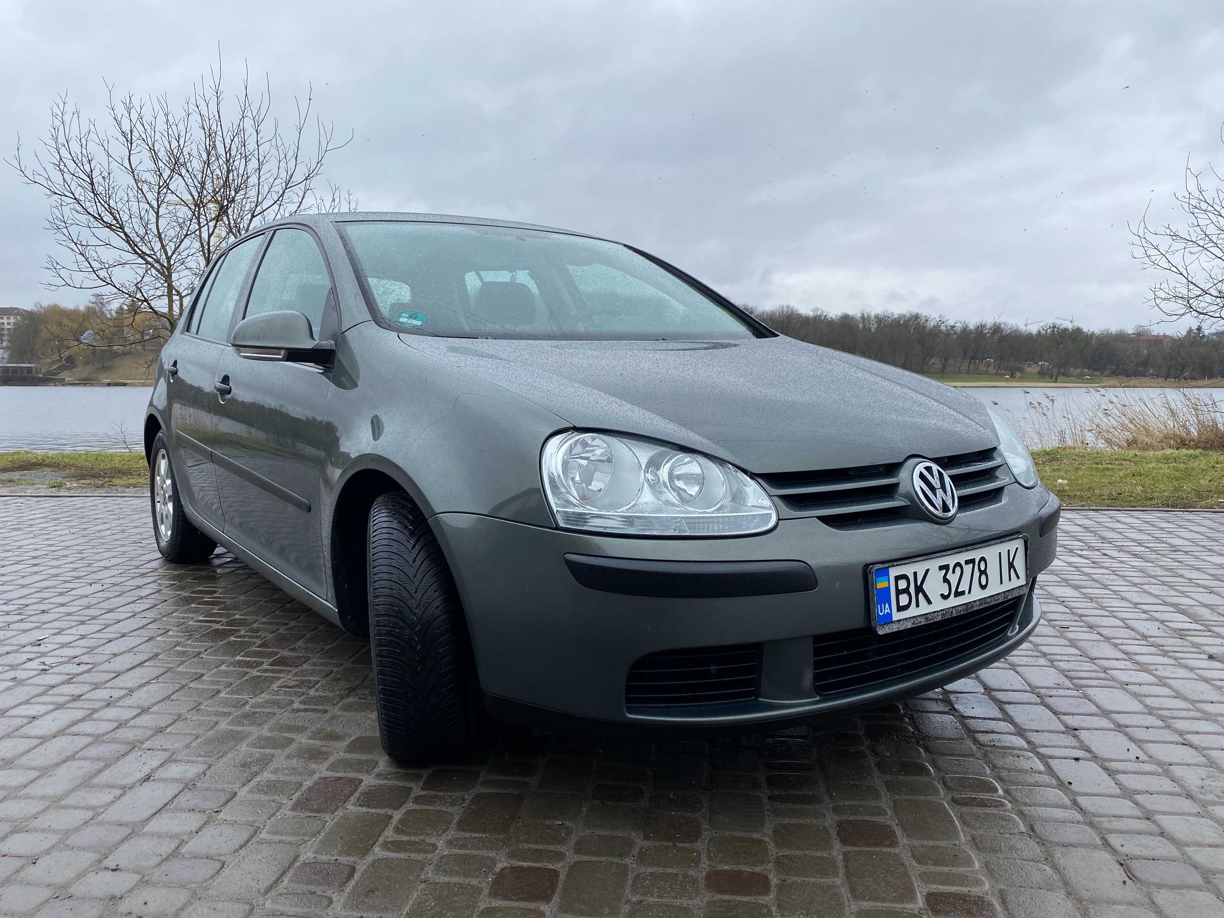 Volkswagen Golf 5 2004