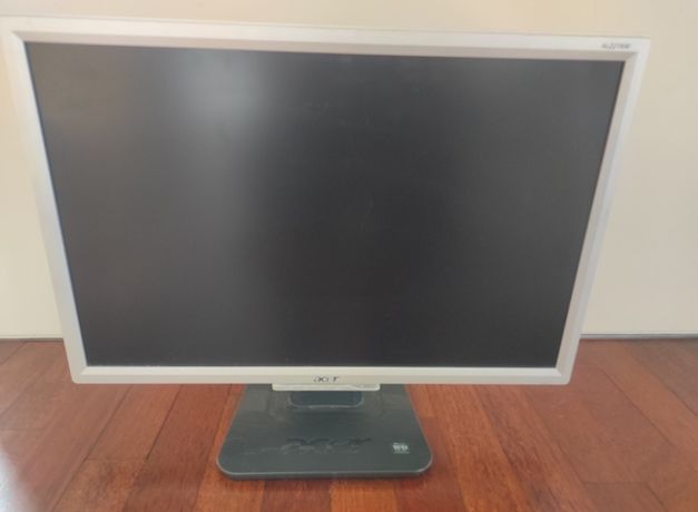 Monitor LCD 22cale Acer model: AL2216w sd