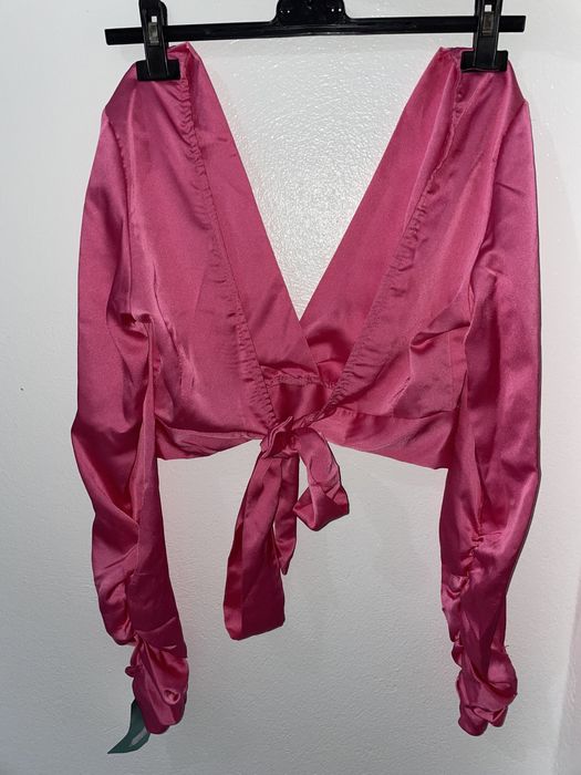 Top acetinado rosa fushia