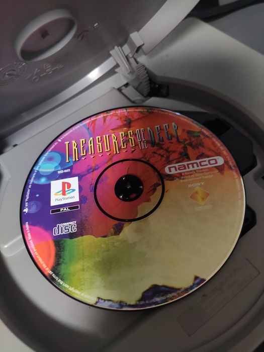 Treasures of the deep PlayStation 1 ps1 psx