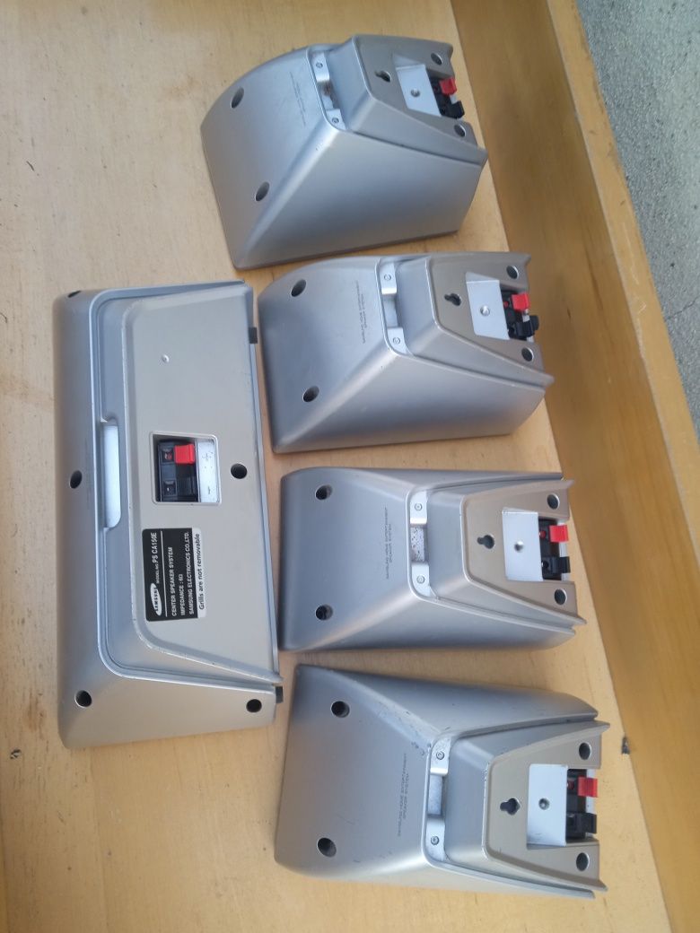 Conjunto de 4+1 colunas Samsung