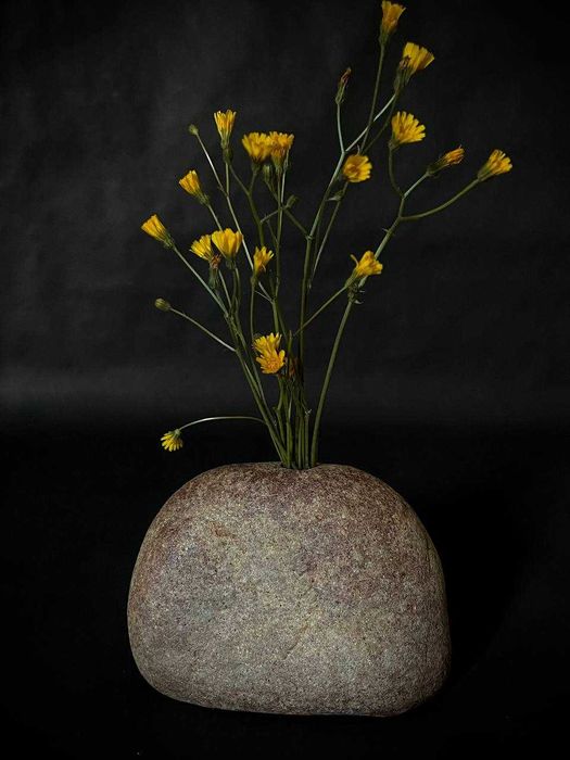 Стильний декор з натурального каміння. Ваза, підсвічник, підставка