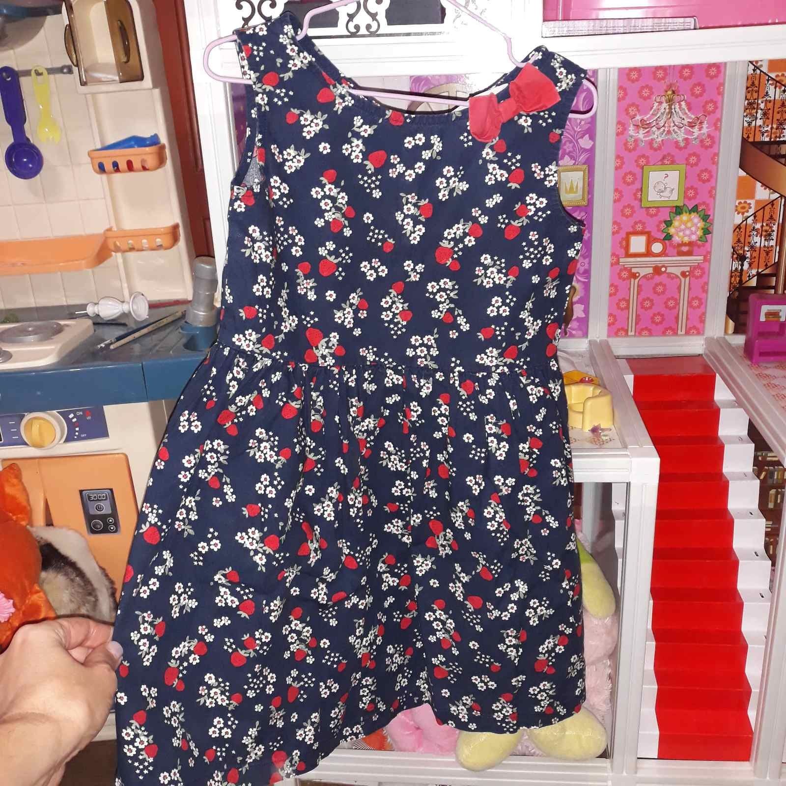 Милое платье на девочку 5-7 лет