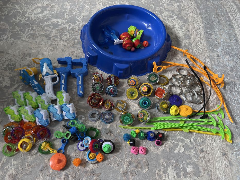 Продам оригінальні бейблейди ,  Інфініті Надо ! Бейблейд