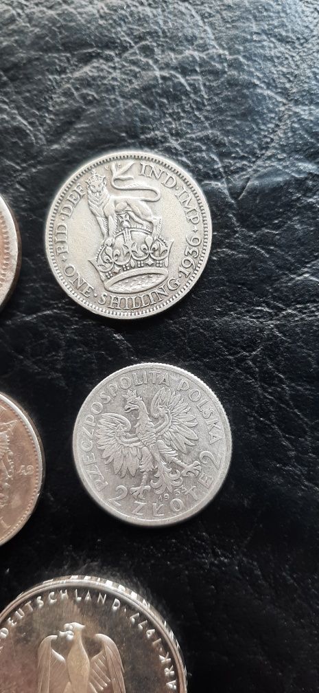 Монети срібло 5 шт 1500 грн