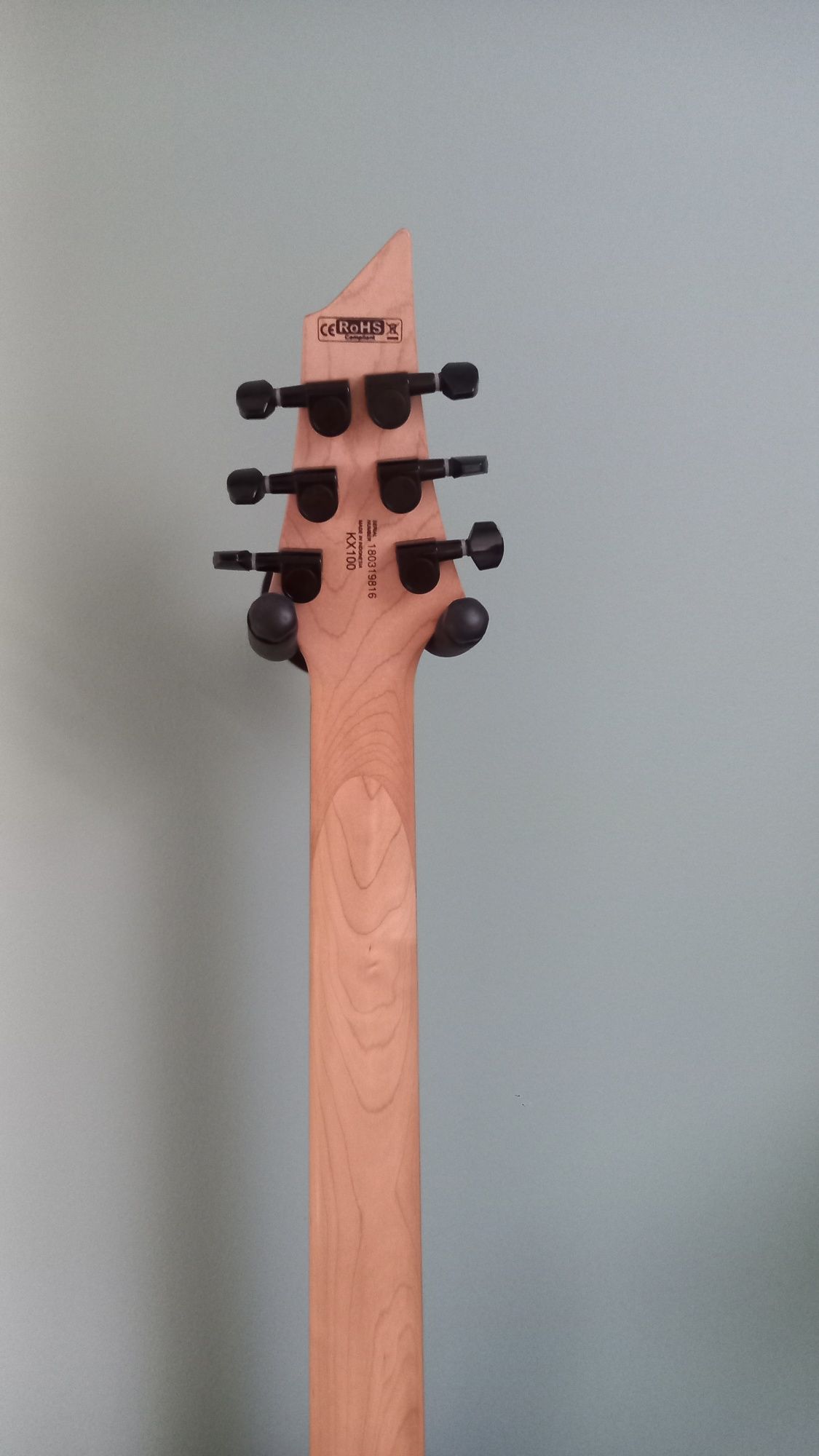 Gitara elektryczna