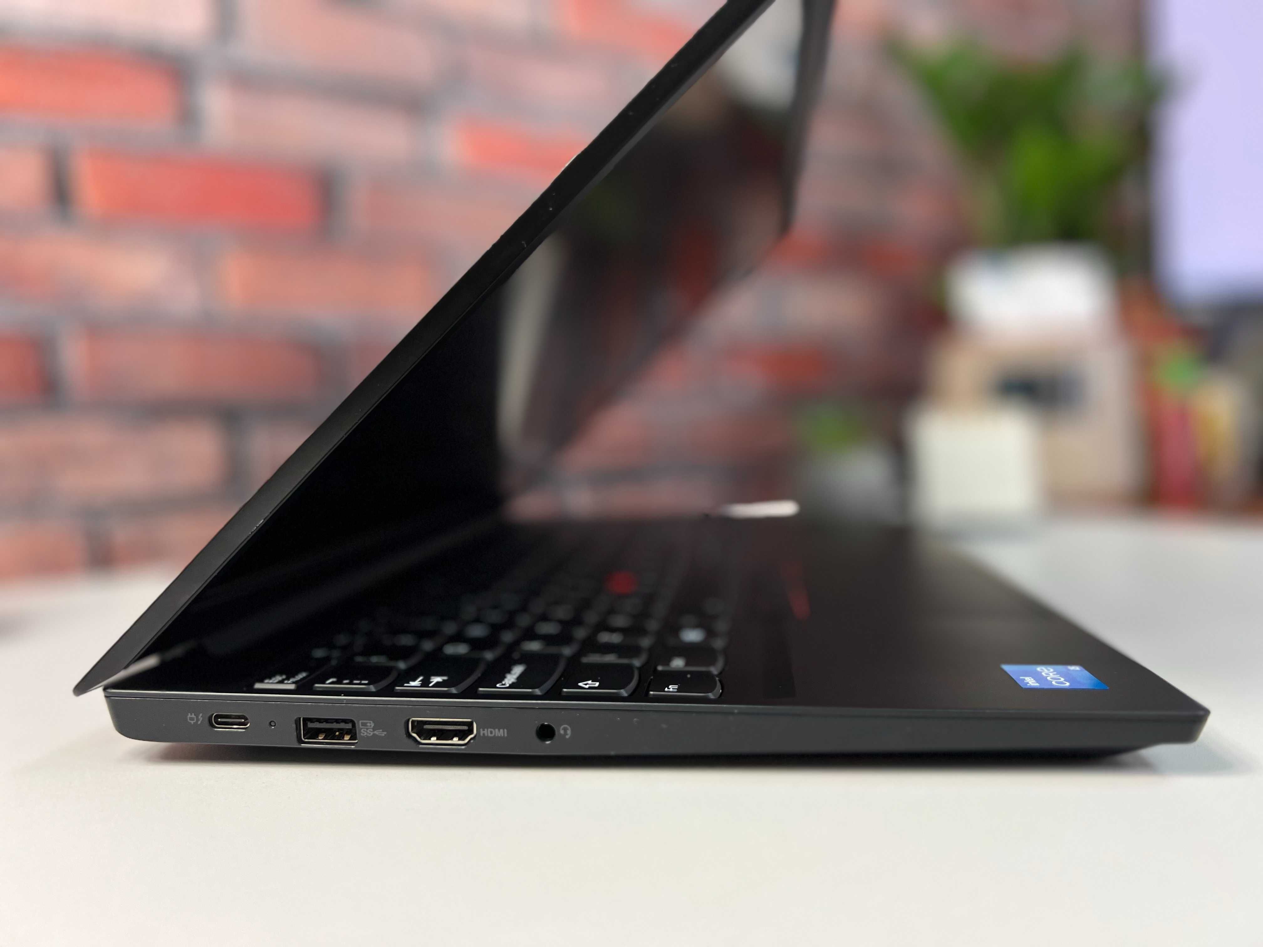 Ноутбук Lenovo ThinkPad E15 G2·i5-1135G7·16GB+SSD256·15.6"IPS·Гарантія