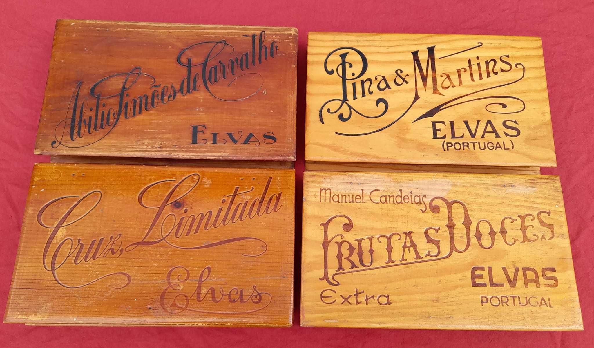 Coleção de 8 antigas Caixas de Madeira das Ameixas de Elvas/Borba