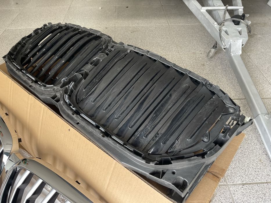 Grelha frontal + Módulo grelha de ar ativa - X5 G05