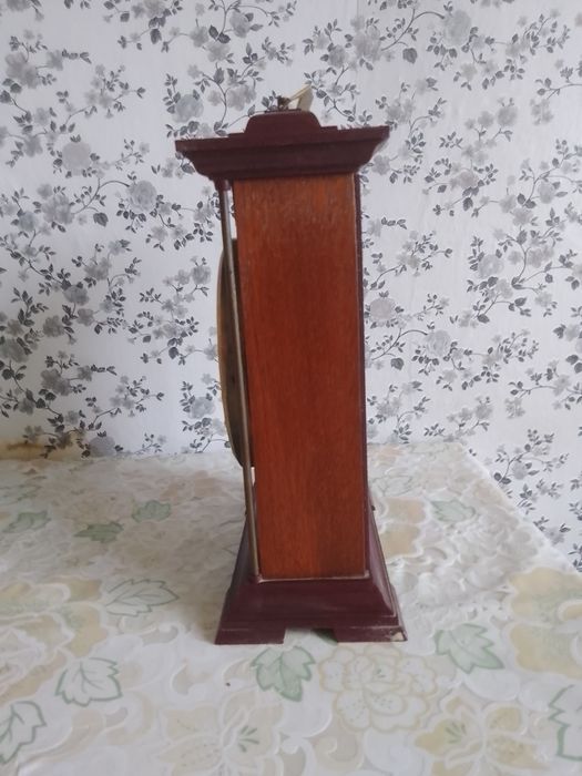 Часы каминные "Маяк"