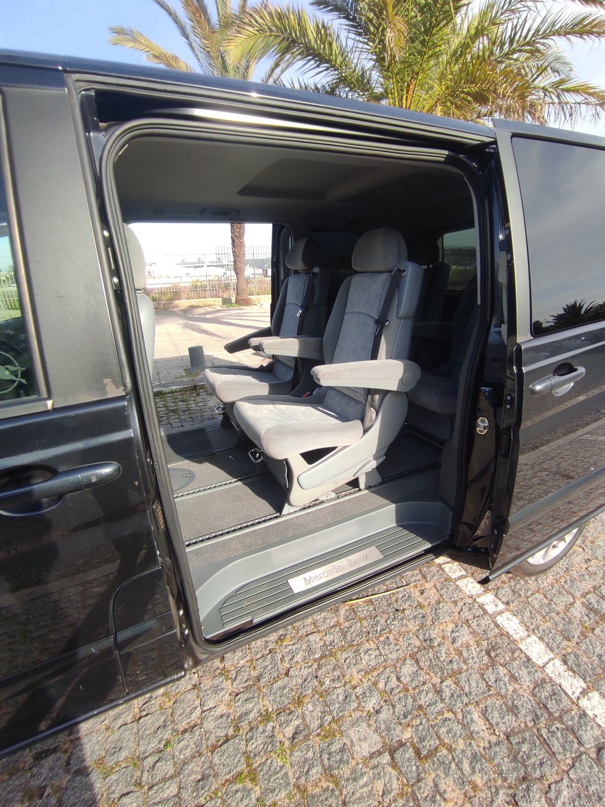 Viano Luxo 150cv  6 Lugares