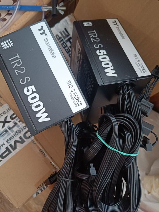 Thermaltake tr2 s 500w блок живлення 
 Гарантія