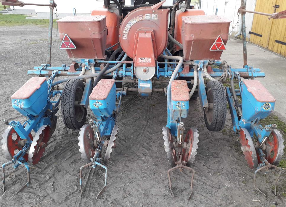 Siewnik do kukurydzy monosem 4 podsiewacz(becker,kuhn,gaspardo,rau)