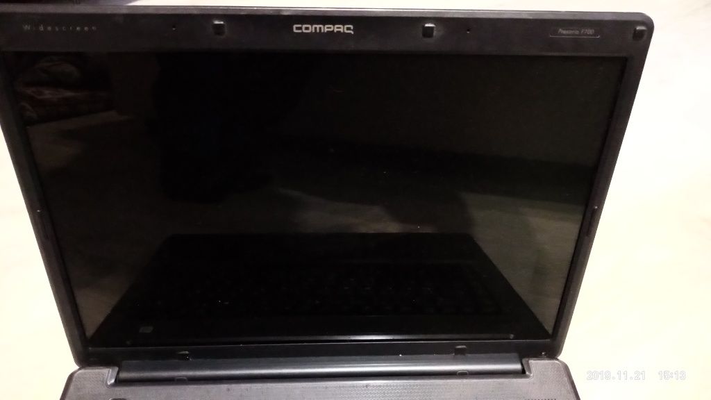 Продам ноутбук Compaq Presario F700