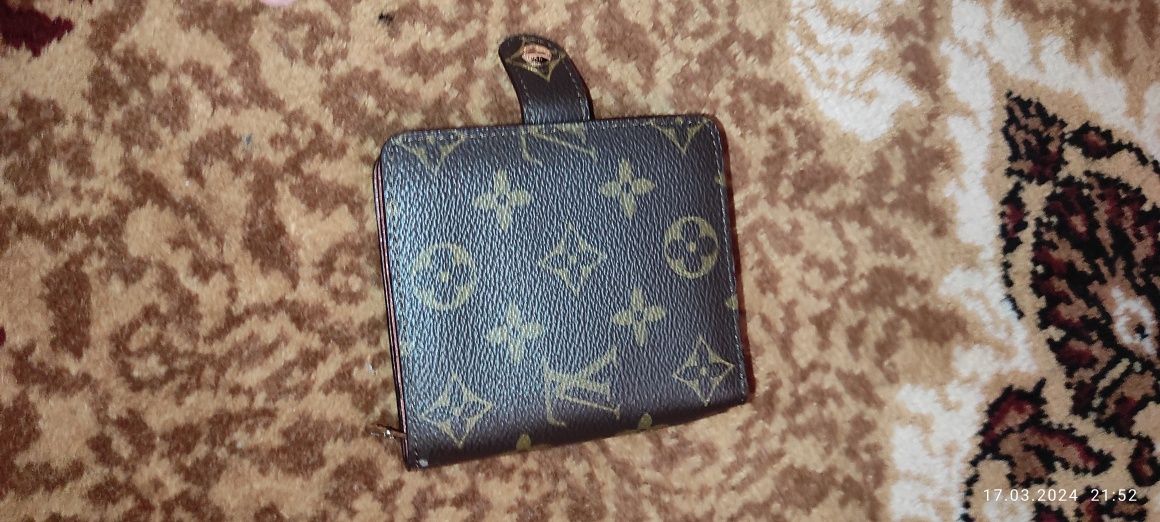 Сумка Louis Vuitton