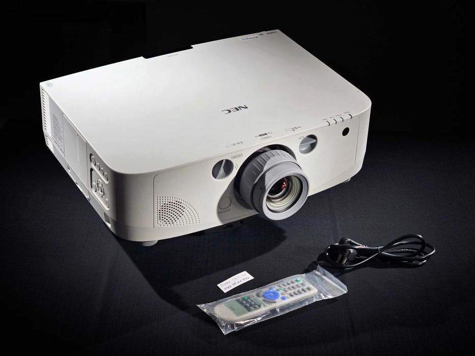 Проектор NEC PA550W 3LCD WXGA 1280×800, 5500 ANSI люмен