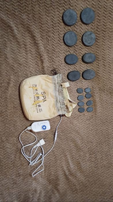 Камені для масажу