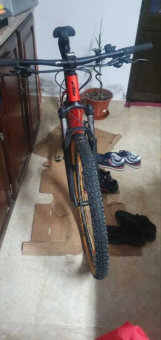 Bicicleta KTM CHICAGO DISC 291