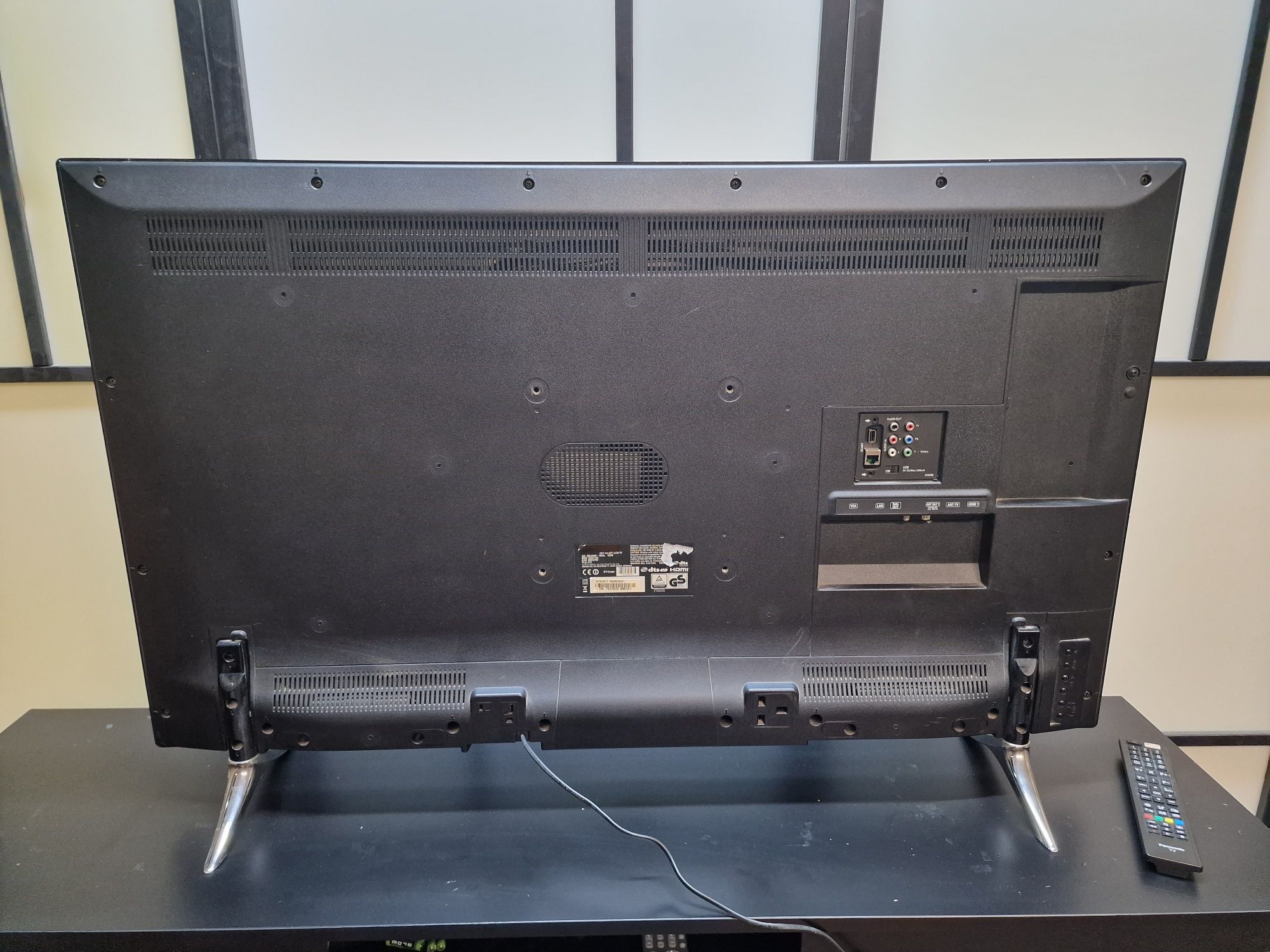 Panasonic 48cali 4K UHD DVB-T2 SMART telewizor