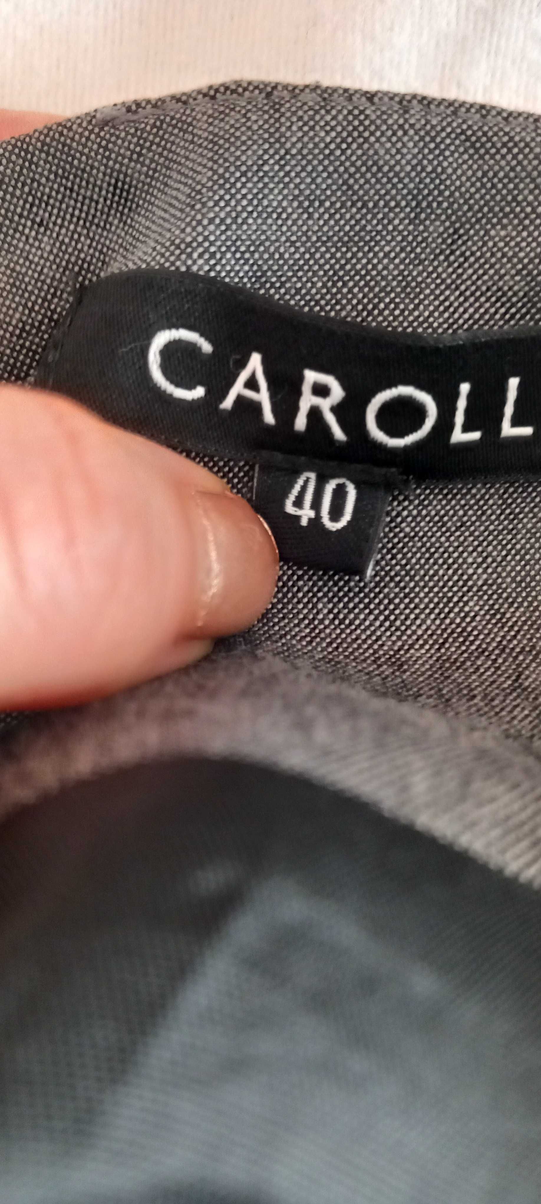 Saia com pregas e fivelas de meia estação Caroll 40 como nova