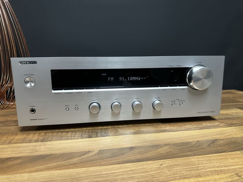Onkyo TX-8020 - amplituner stereo, zadbany z kolekcji