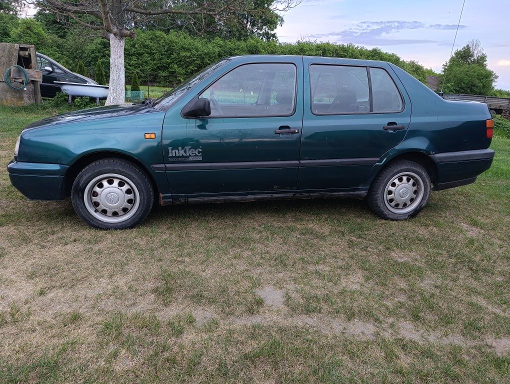 Volkswagen Vento 1.9tdi