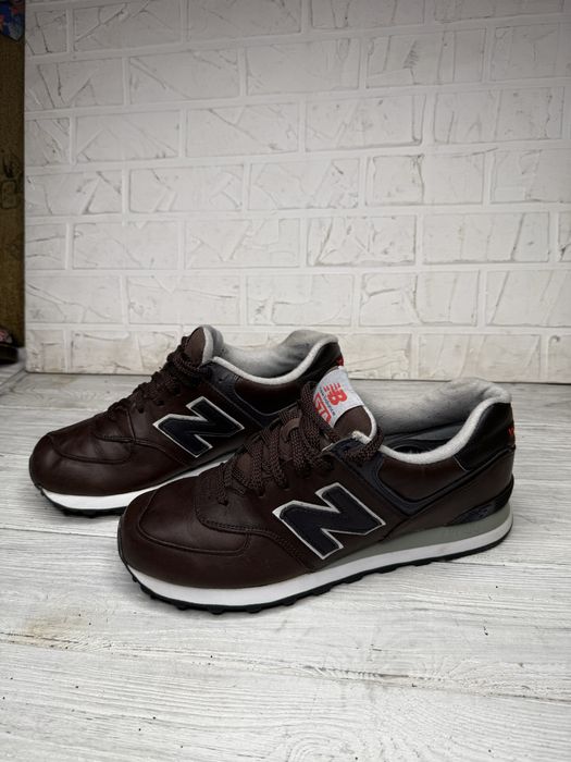 Коричневые кожаные кроссовки new balance 574 размер 45