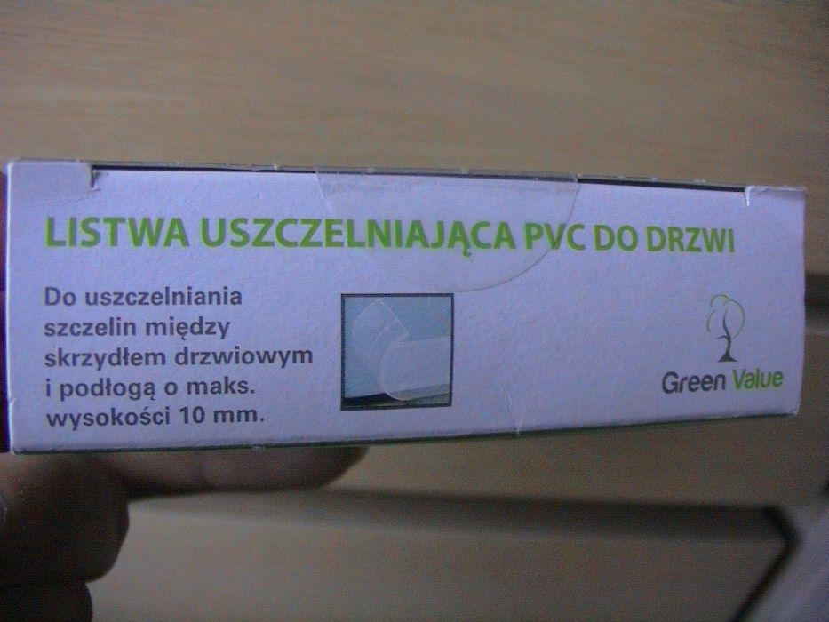 Samoprzylepna listwa uszczelniająca PVC