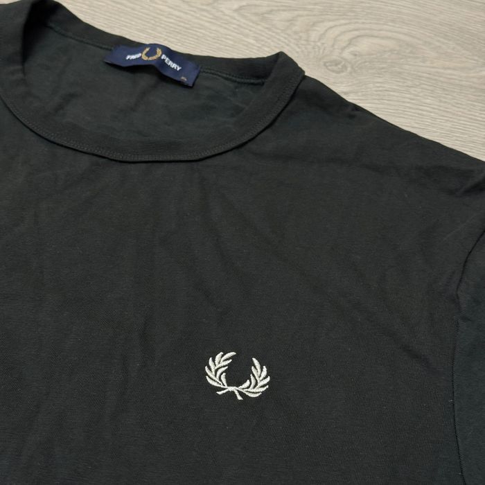 НОВА Футболка Фред Перрі Fred Perry Ringer Laurel Wreath, L, Оригінал