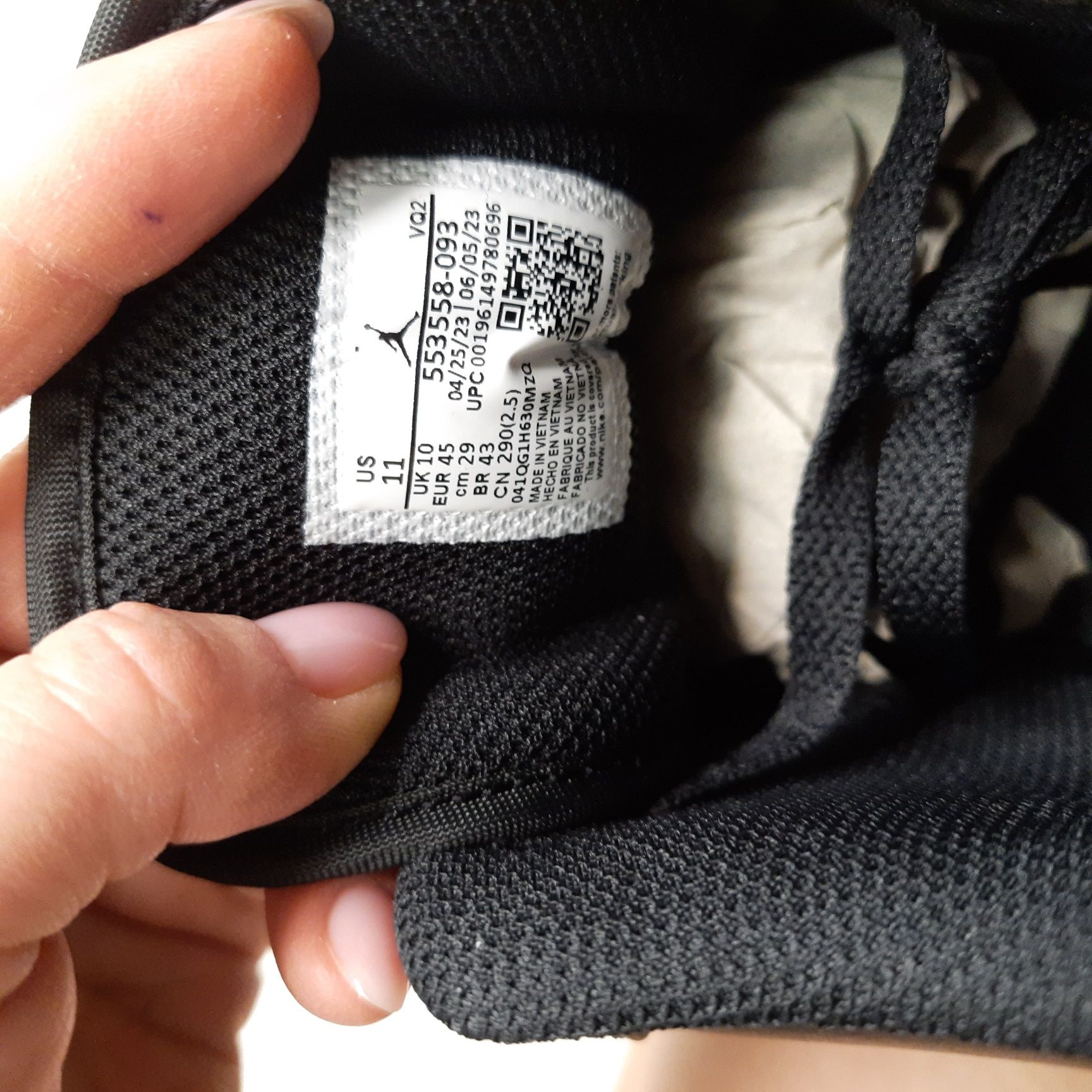 Кросівки Air Jordan 1 Low Black 553558-093