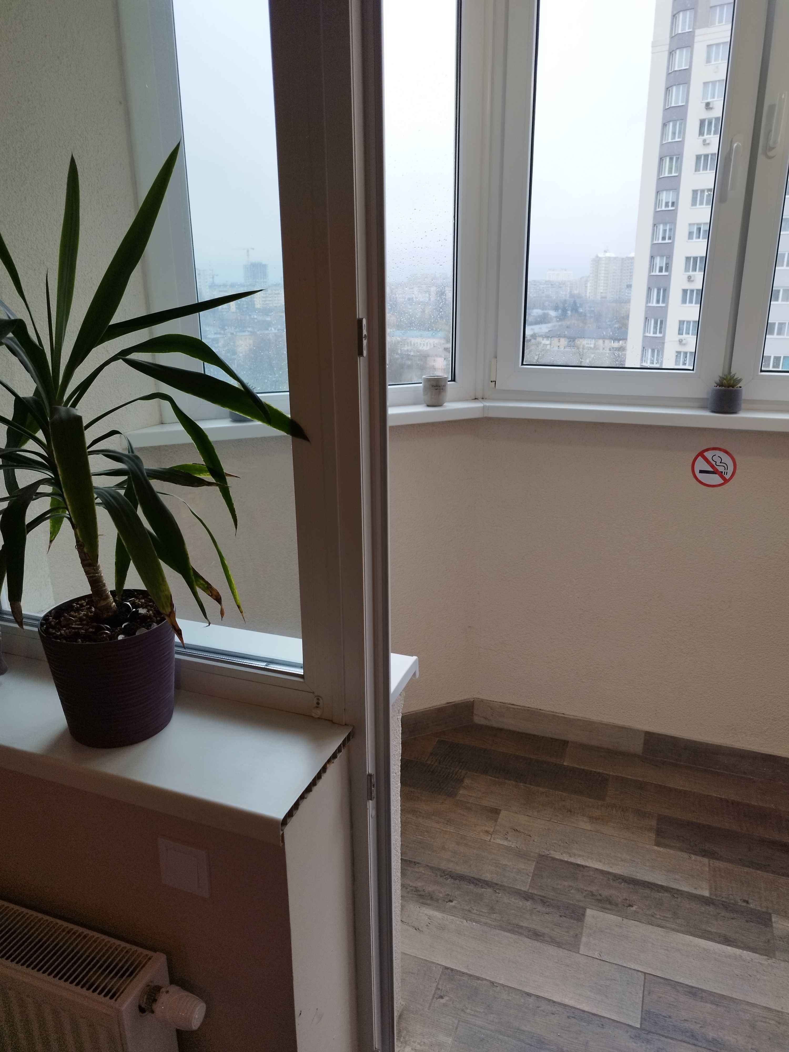 Бровары, посуточно, двухкомн, Лесной квартал, центр, новый дом, 5 мест