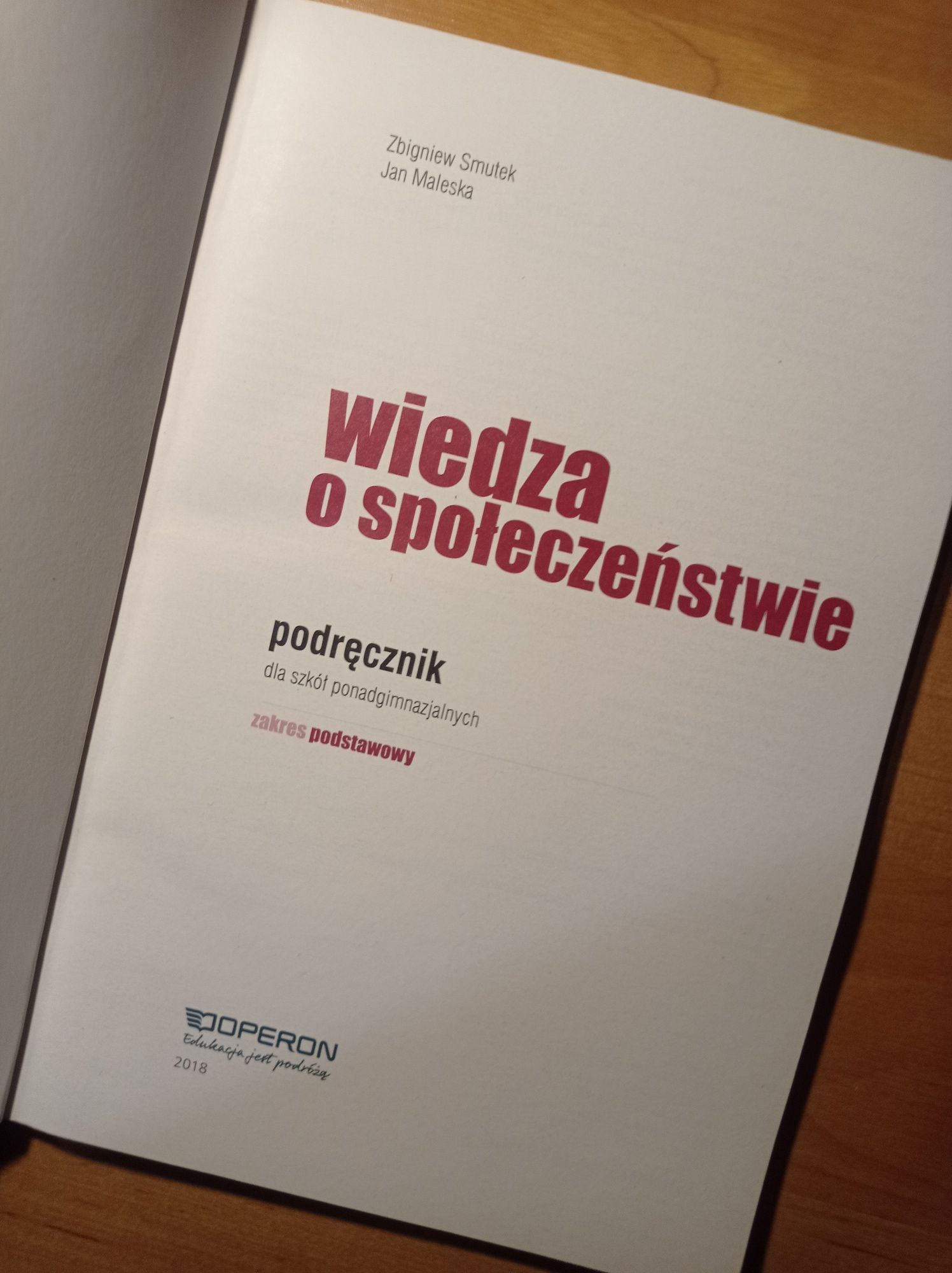 Wiedza o społeczeństwie operon