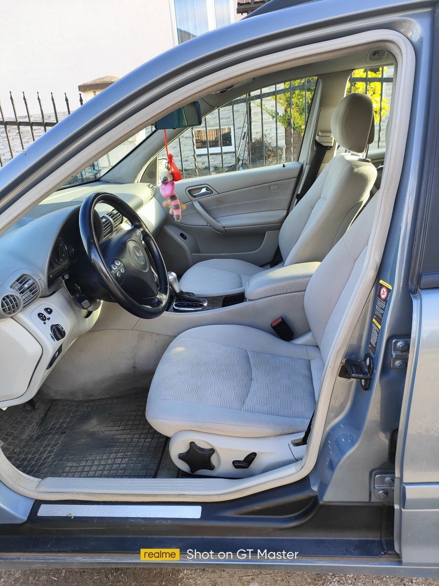 Sprzedam Mercedes C klasa W203 automat