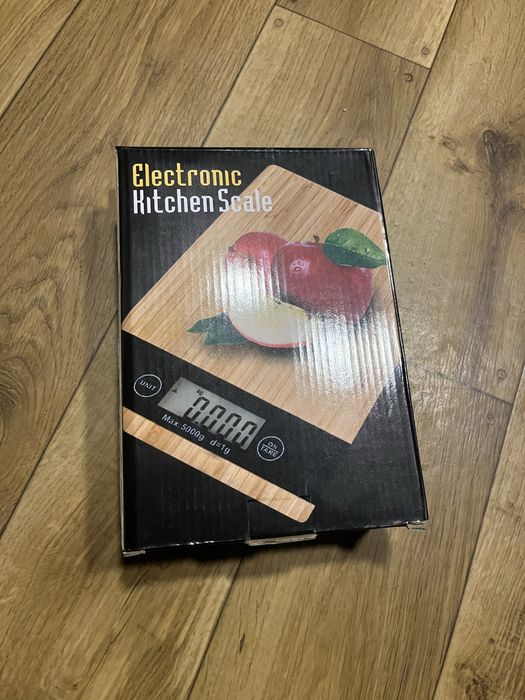 Waga kuchenna.         X