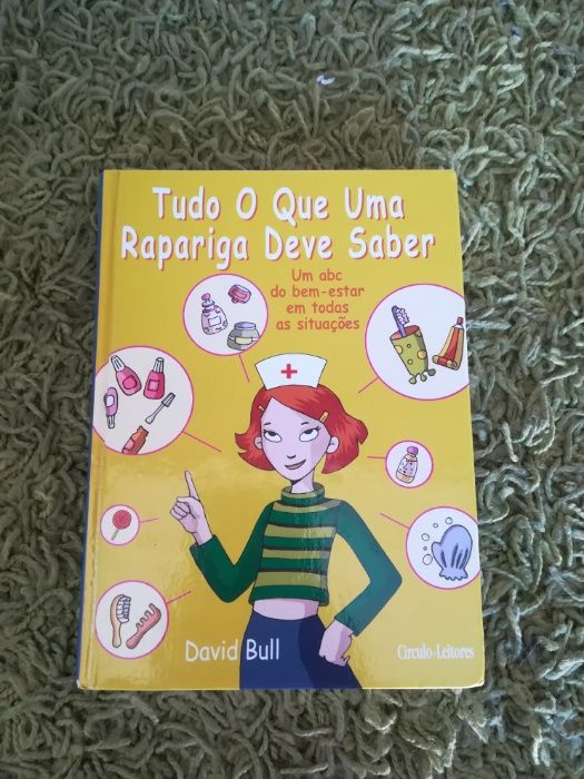 Livro "Tudo o que uma rapariga deve saber"