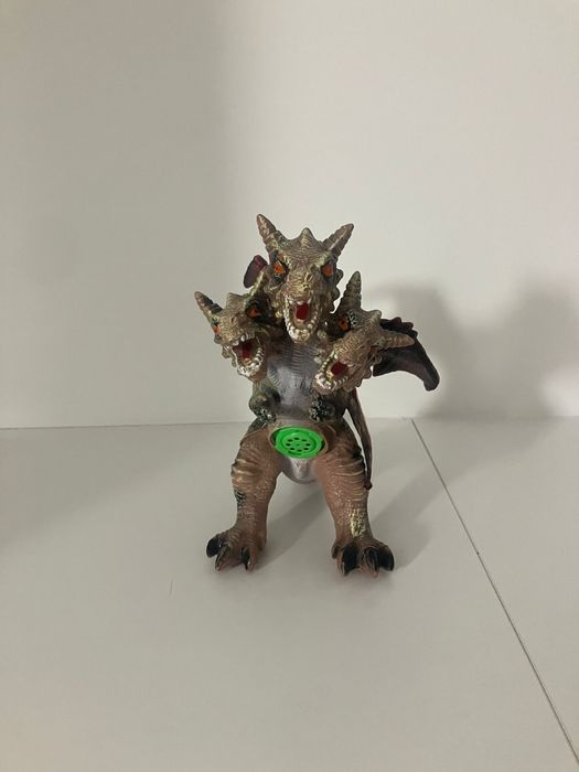 ORYGINALNY PREZENT! Trójgłowy smok z dźwiękiem!