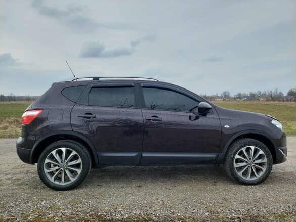 Продам Nissan Qashqai