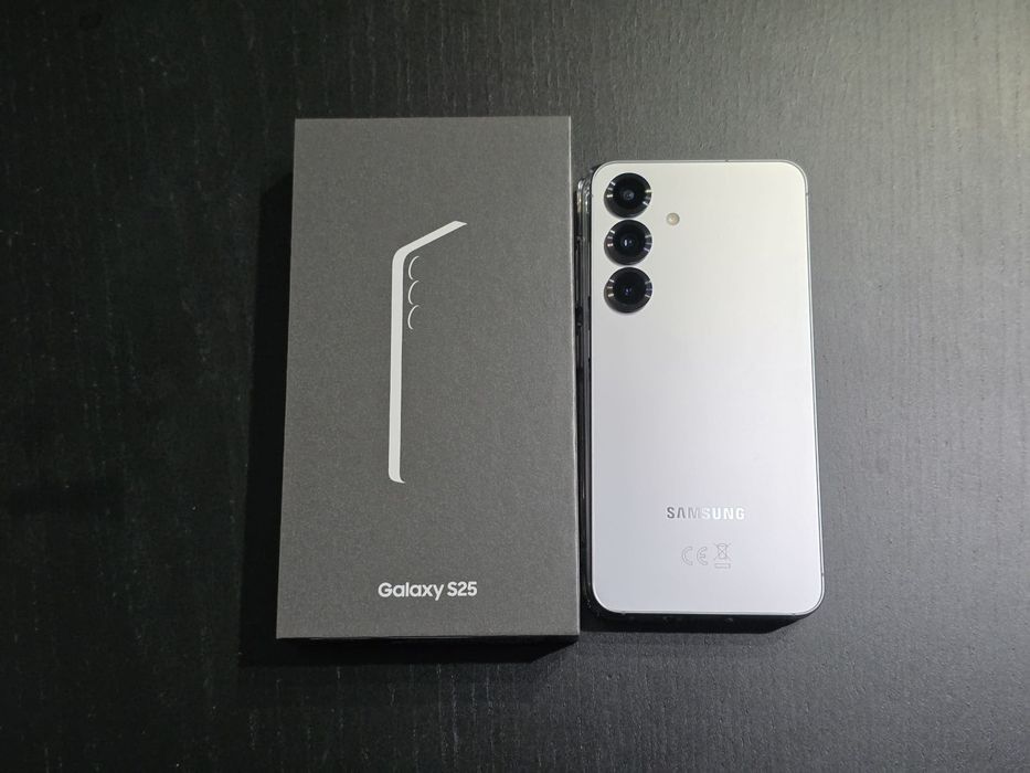 Samsung Galaxy S25 / 256 gb