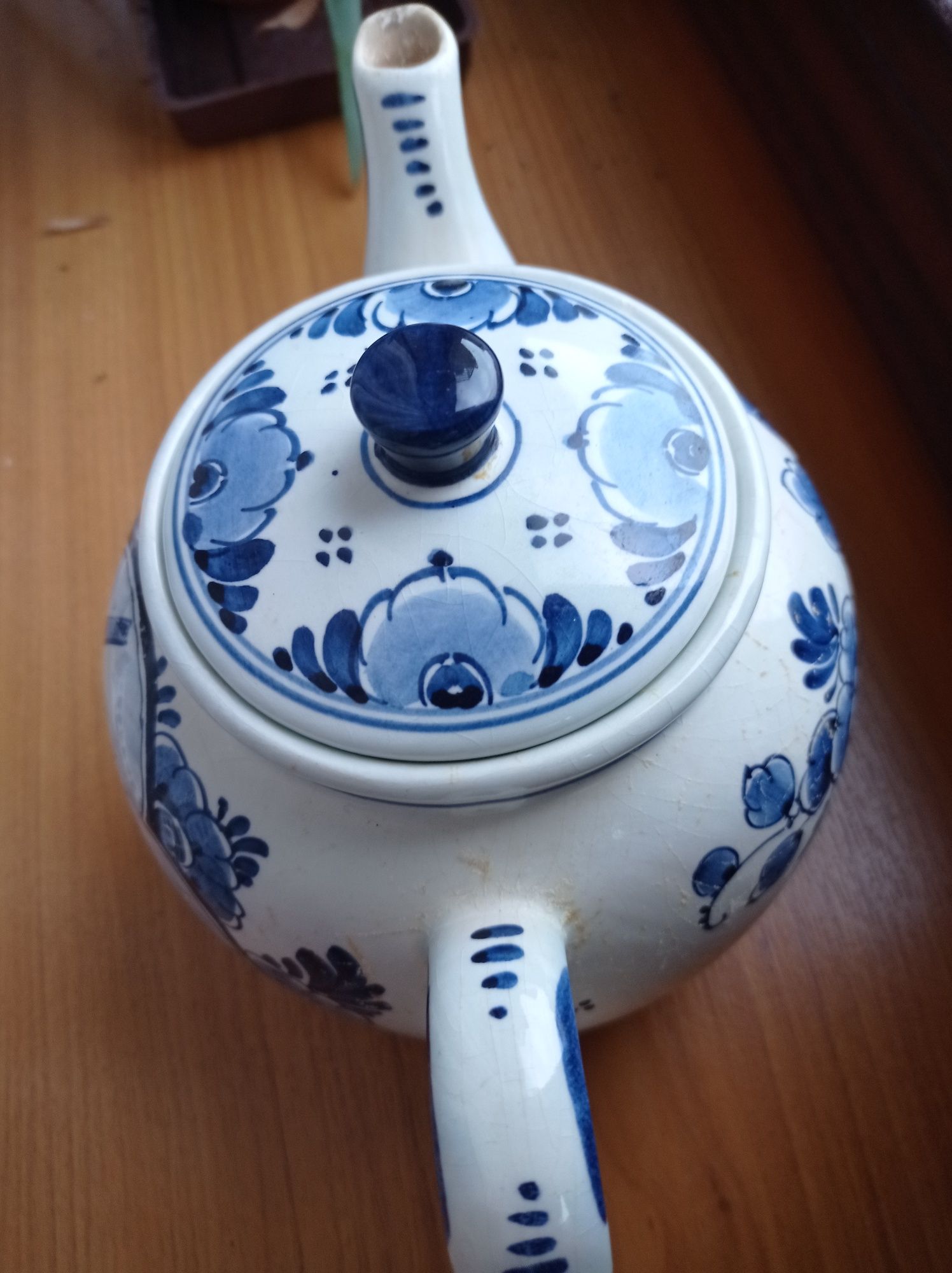 Czajnik imbryk z porcelany