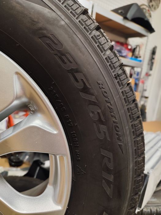 Felgi Mercedes GLC  253 W211 W203 Z OPONAMI Pirelli. Jak nowe r17